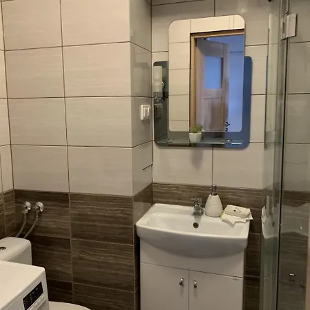 Avis Skwer Kosciuszki 42 Апартаменты